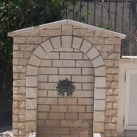 Vila μαγευτική κωνσταντίνα Nerántza