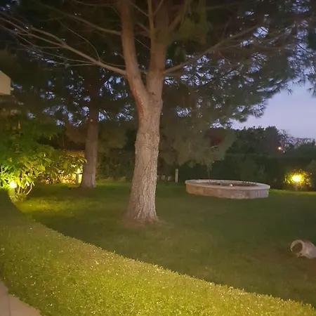 μαγευτική κωνσταντίνα Nerántza