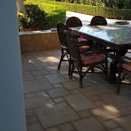 Vila μαγευτική κωνσταντίνα
