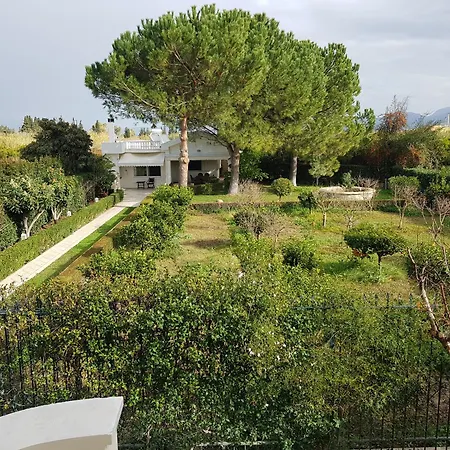 Vila μαγευτική κωνσταντίνα Nerántza