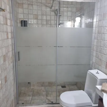 Vila μαγευτική κωνσταντίνα *