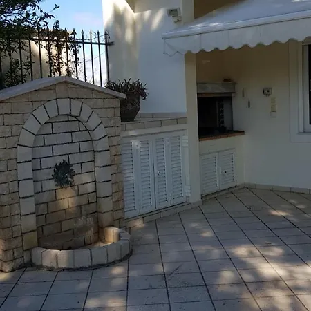 μαγευτική κωνσταντίνα Nerántza